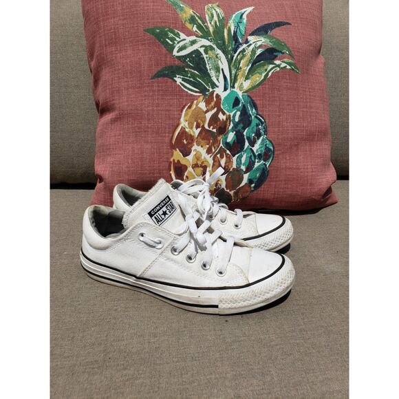 Converse CTAS Madison OX Women ~ Sz. 7 Shoes White/Black 557971F - Picture 1 of 12